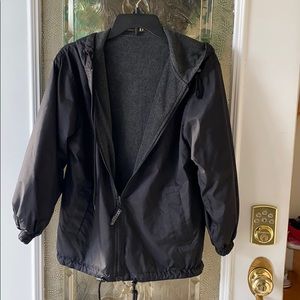 Reversible windbreaker/jacket